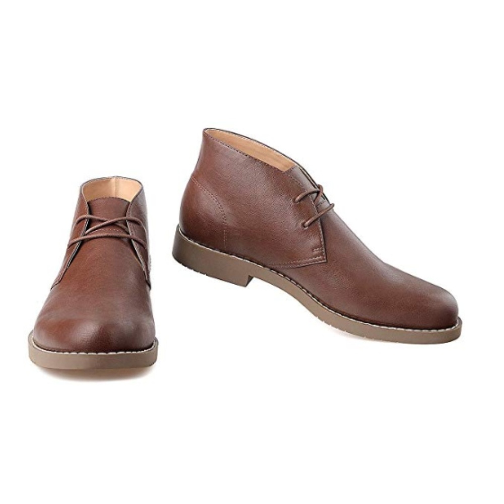 NWT Men's "Chukka" Suede Shoes